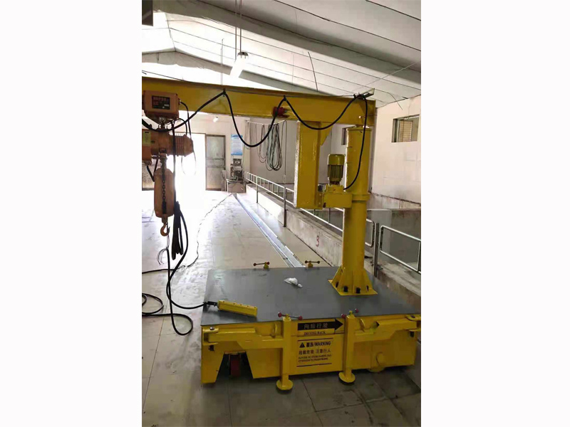 移動(dòng)懸臂吊起重機(jī)